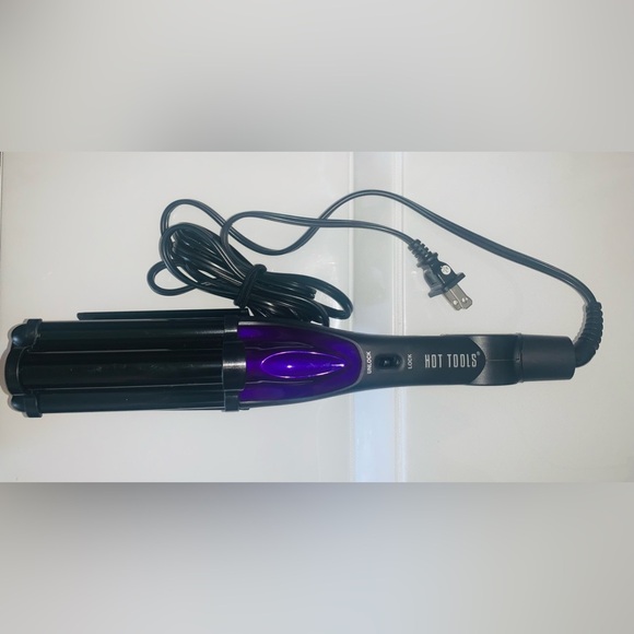 GIFTS + Hot Tools Pro Artist Black Gold One-Step Detachable Blowout & Volumizer - Picture 10 of 11